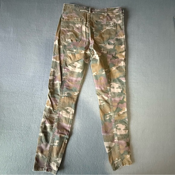 Anthropologie Girls high rise button fly camo utility camo slim pants 29 - Picture 11 of 12